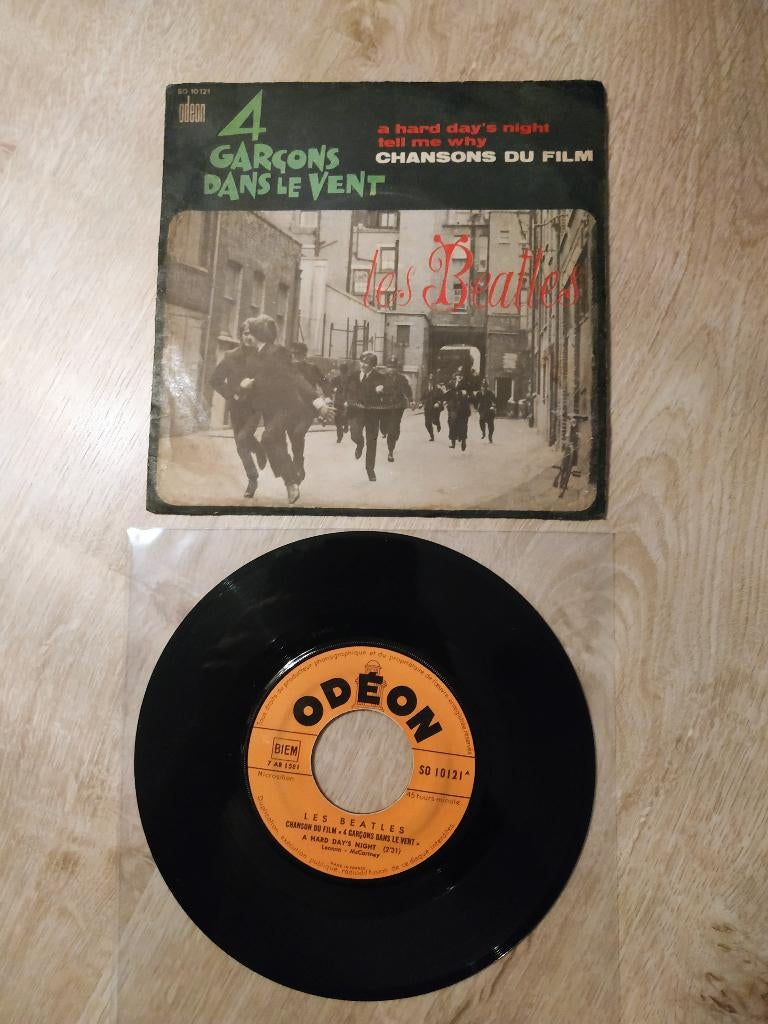 DE ZELDZAME JUKEBOX VAN BEATLES A HARD DAY, Verzenden