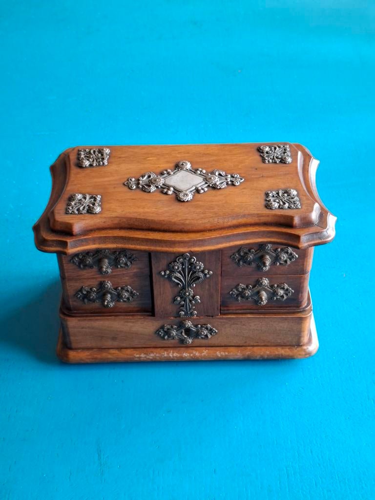 Boîte à bijoux, Enlèvement ou Envoi, Utilisé, Rouge