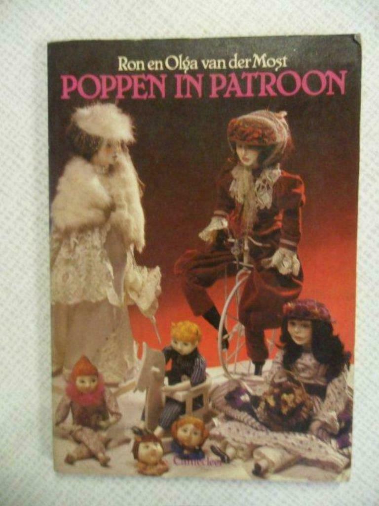 poppen in patroon, Verzenden, Zo goed als nieuw