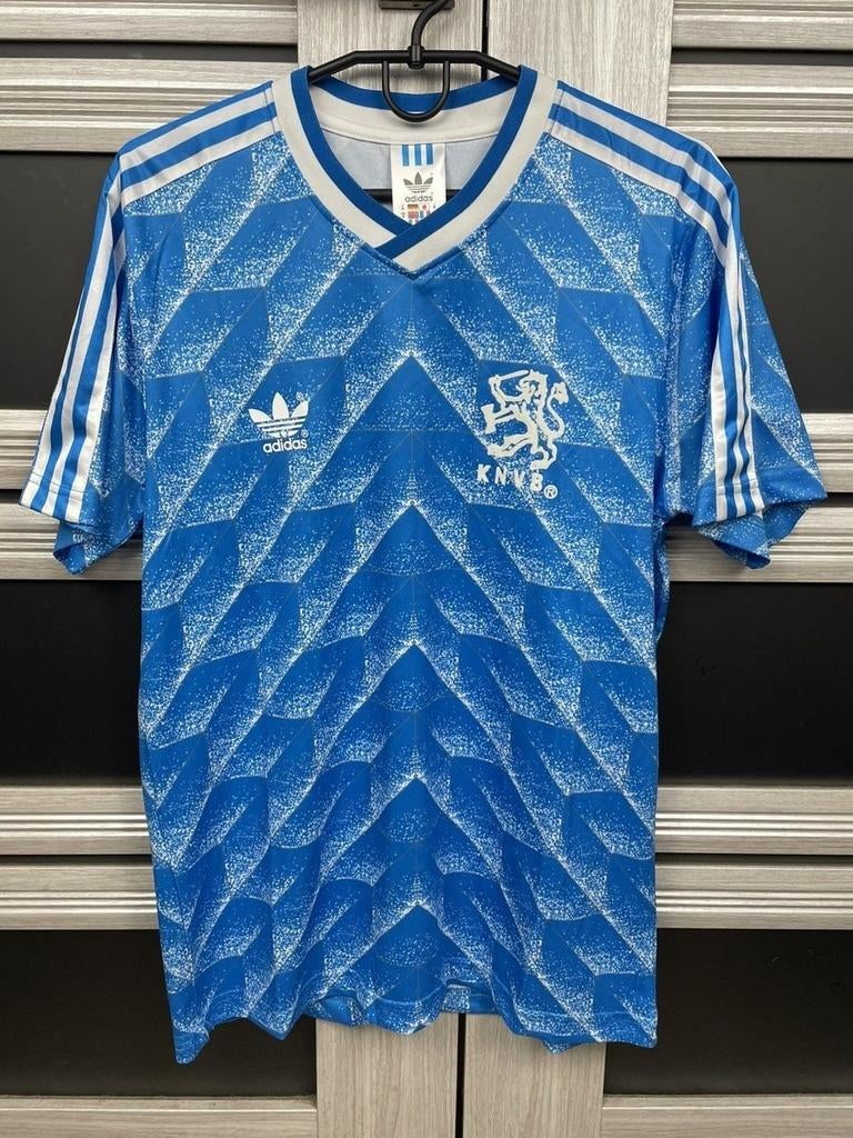 Nederlands elftal Van Basten Europees kampioen EK 1988, Envoi, Comme neuf