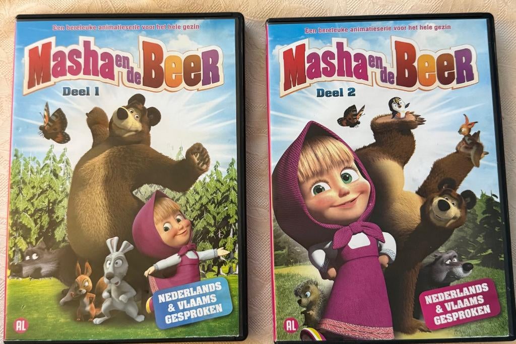 2 dvd's Macha en de Beer   deel 1 + deel 2, Tous les âges, Enlèvement ou Envoi, Comme neuf, Action