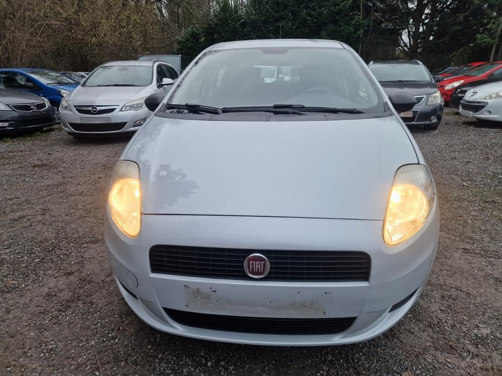 Fiat punto 1.2cc essence 2013.140896km 5porte roul très bien, Autos, 1242 cm³, Euro 5, Achat, Entreprise