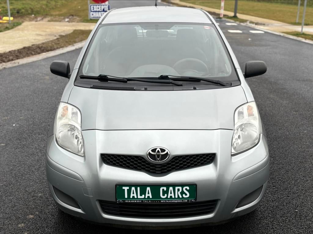 Toyota Yaris 1.0 VVT-I, Argent ou Gris, Achat, 998 cm³, Entreprise