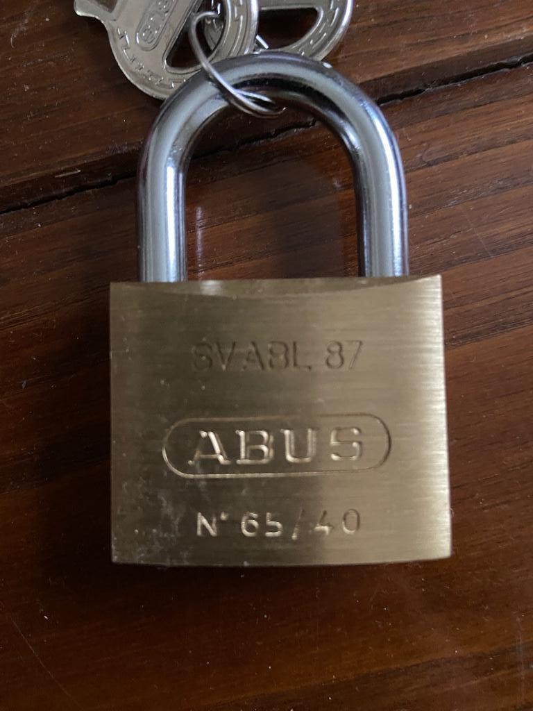 Cadenas Abus n•65/40 - Quantité 18 pièces, Enlèvement, Neuf
