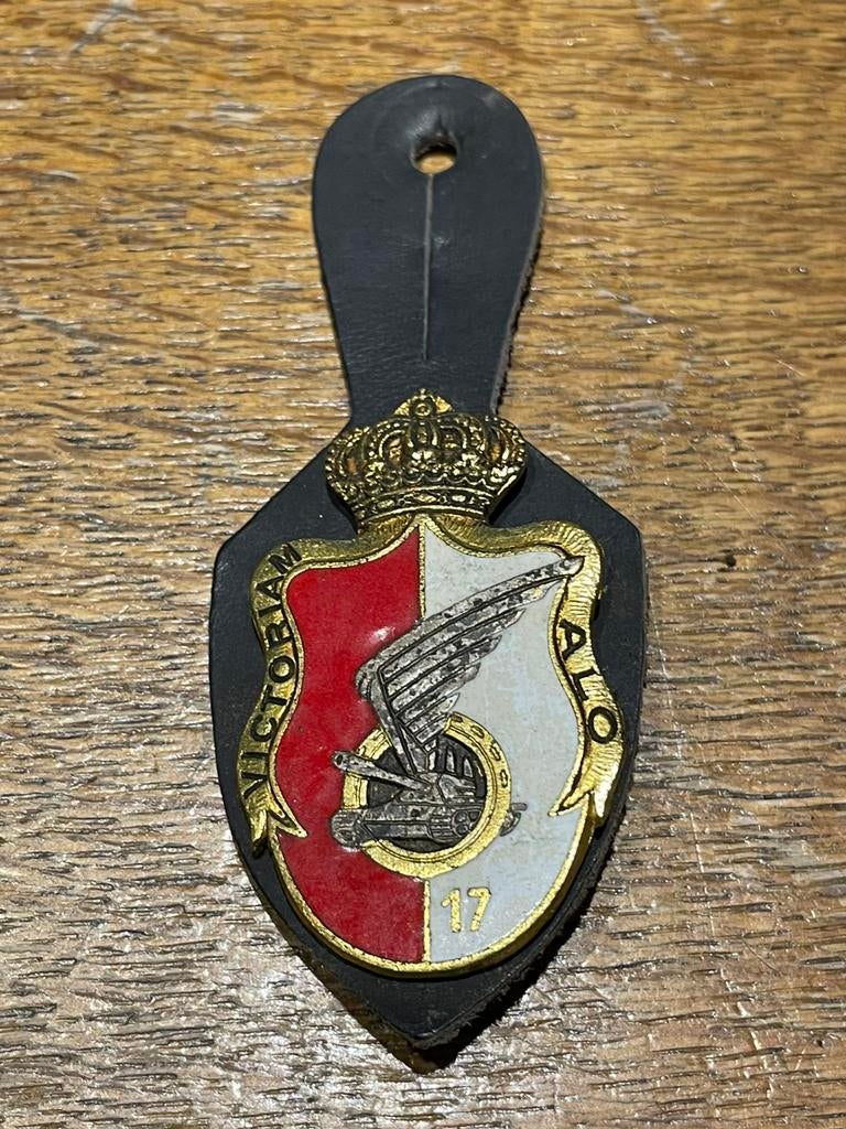 Cintre à poitrine 17 de MAT, Collections, Envoi, Armée de terre, Emblème ou Badge