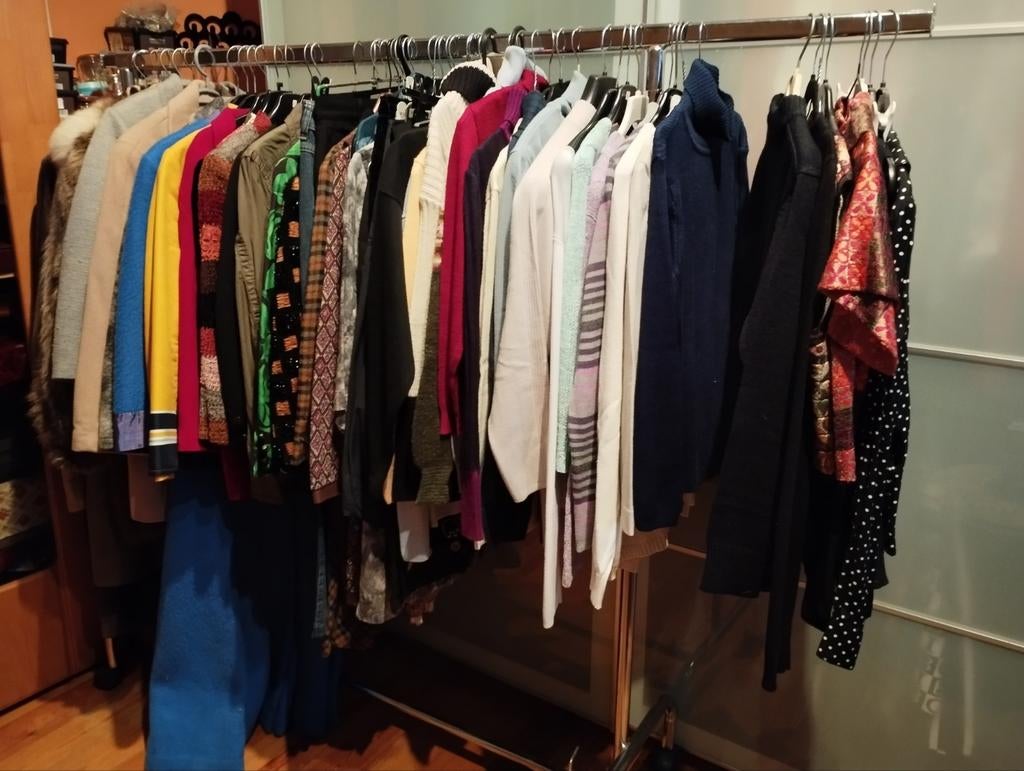 Vide dressing en vêtements taille 40 a partir de 3€, Enlèvement