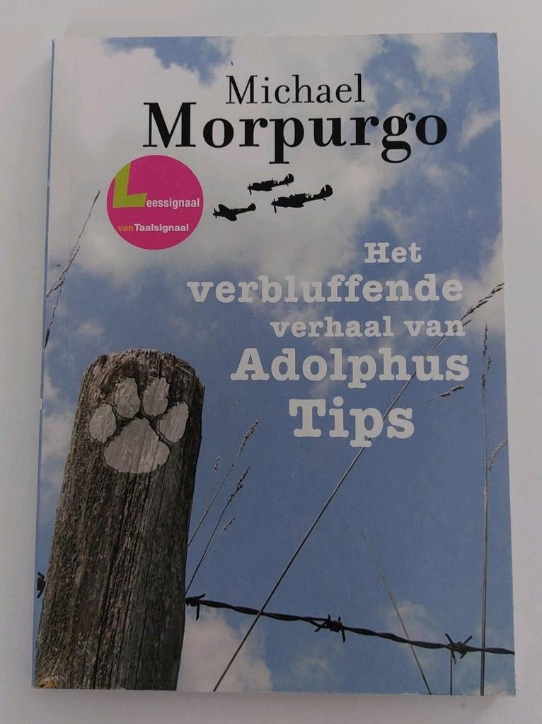 BOEK - HET VERBLUFFENDE VERHAAL VAN ADOLPHUS TIPS, Ophalen of Verzenden, Gelezen