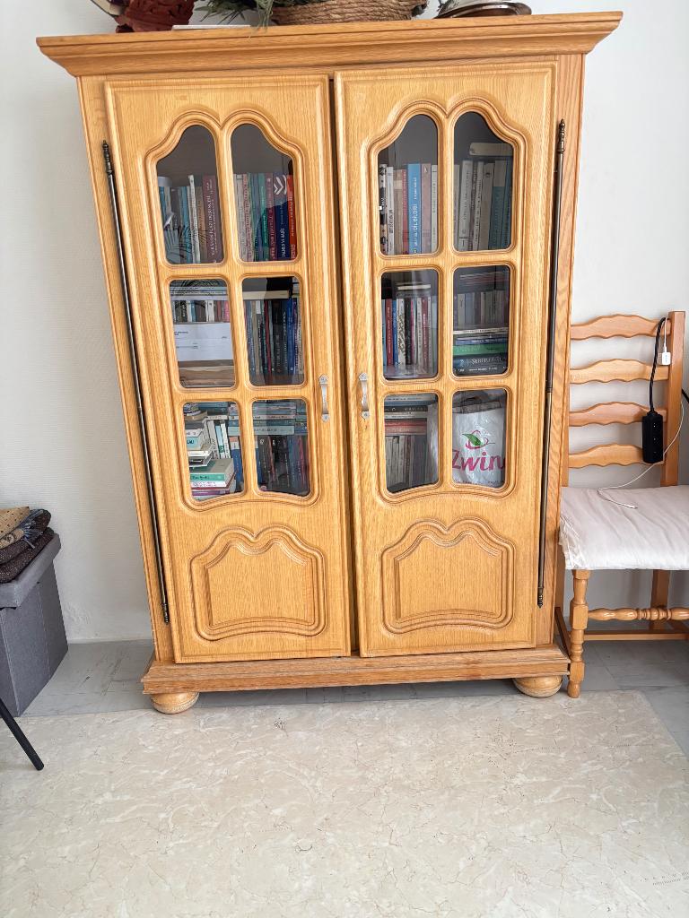 Table à manger avec 6 chaises et armoire vitré, Maison & Meubles, Enlèvement ou Envoi, Utilisé, Chêne