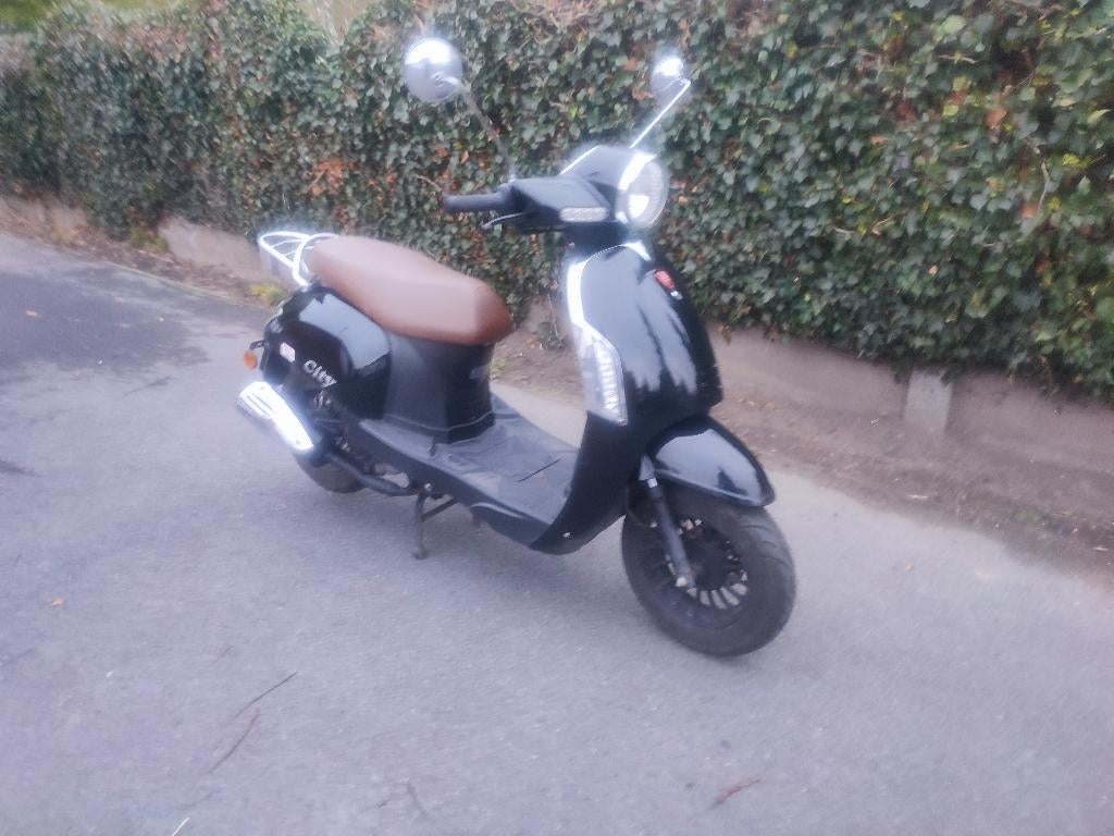Alfa city a klasse 3000km, Fietsen en Brommers, Ophalen, Gebruikt, Overige modellen, Klasse A (25 km/u)