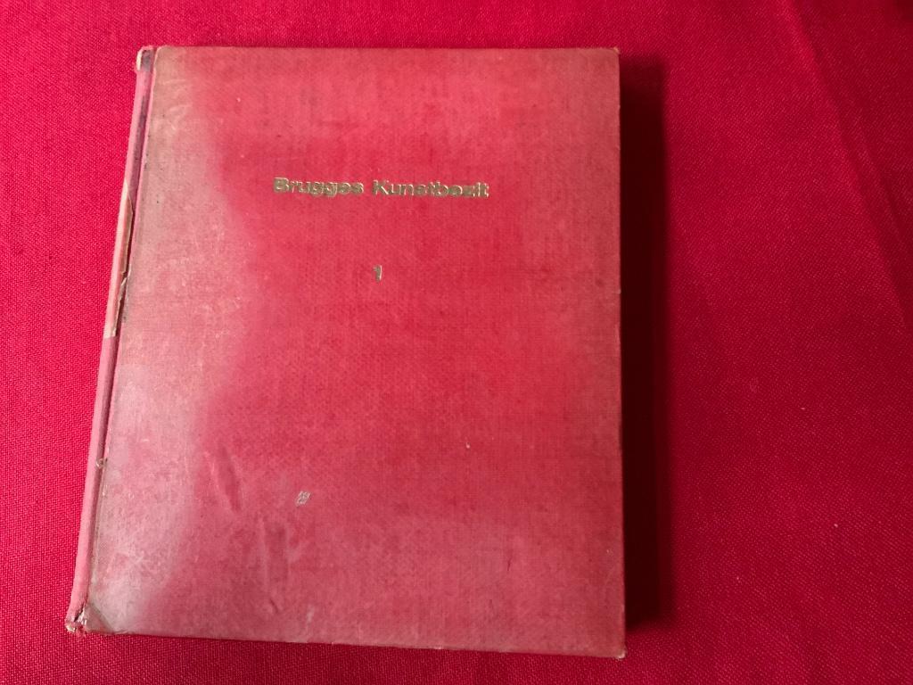 Brugges kunstbezit1, Gelezen, Beeldhouwkunst, Ophalen of Verzenden, Valentin Vermeersch