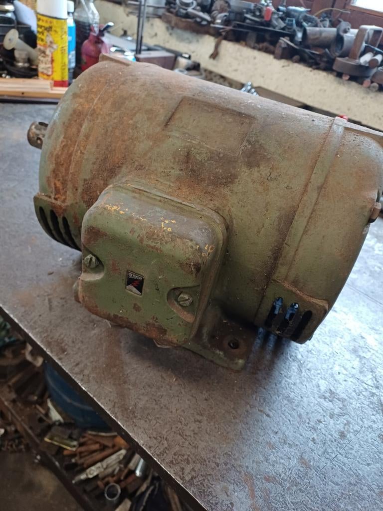 3cv driefasige driefasige 220/380 elektromotor, Doe-het-zelf en Bouw, Gereedschap | Handgereedschap, Ophalen