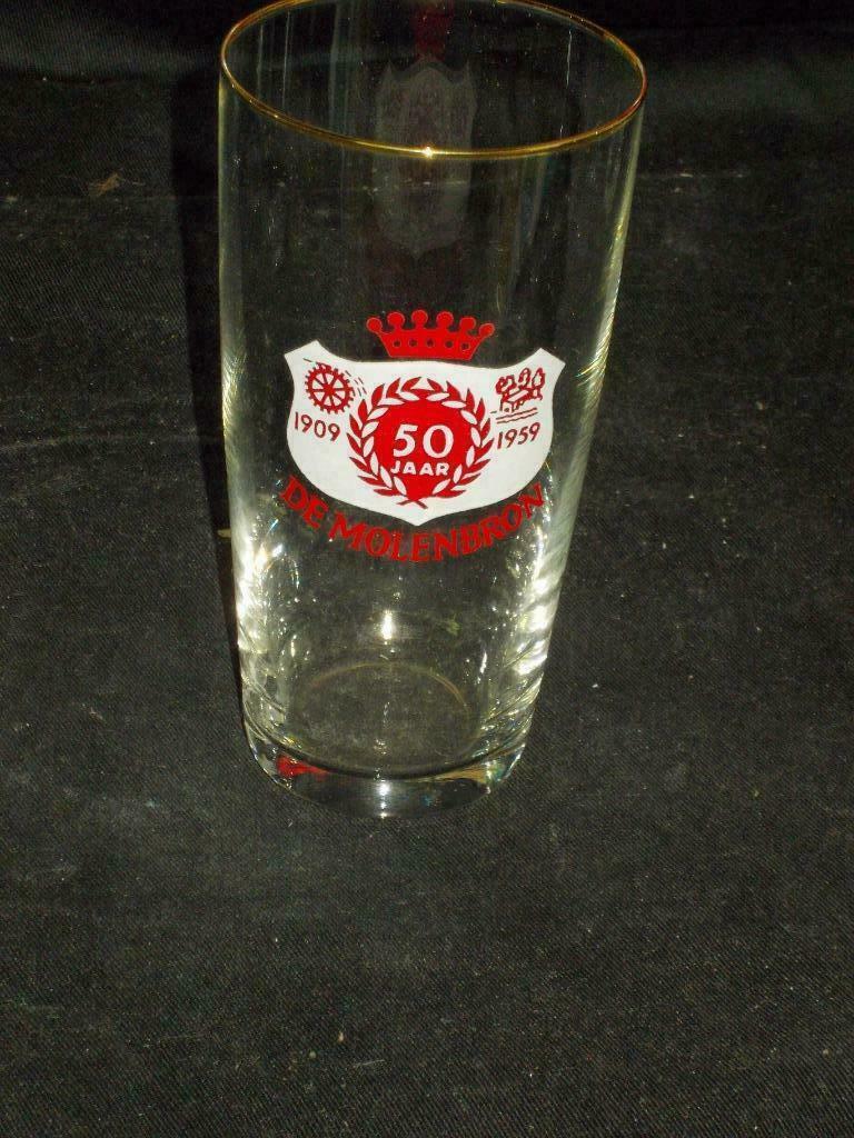 Bierglas. 50 Jaar Molenbronnen .D 133, Enlèvement ou Envoi, Utilisé, Verre ou Verres, Autres marques