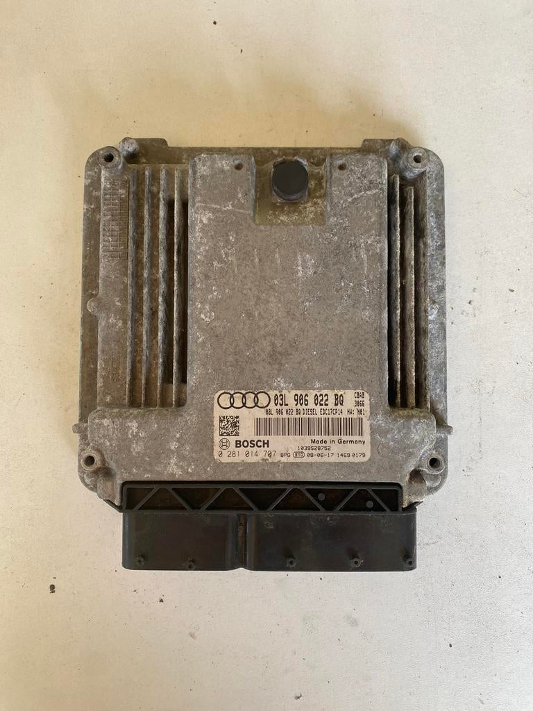 ECU pour Audi A3 (8P) 2,0 TDi (CBA) 03L906022BQ, Autos : Pièces & Accessoires, Électronique & Câbles, Audi, Utilisé, Enlèvement ou Envoi