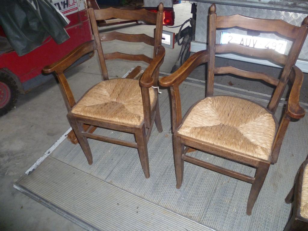 2 OUDE ARMLEUNING STOELEN + 1 STOEL, Ophalen