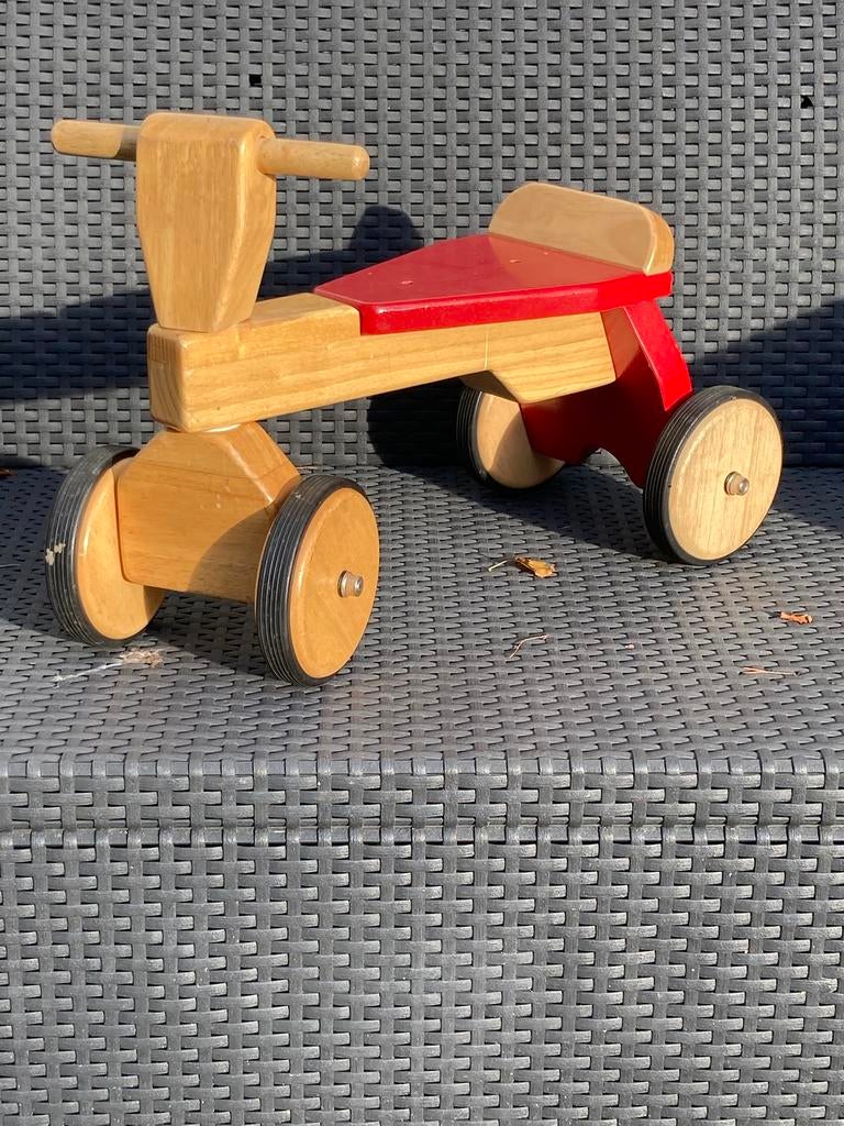 Loopfiets Pintoy als nieuw, 25 euro, Kinderen en Baby's, Ophalen, Zo goed als nieuw, Loopfiets