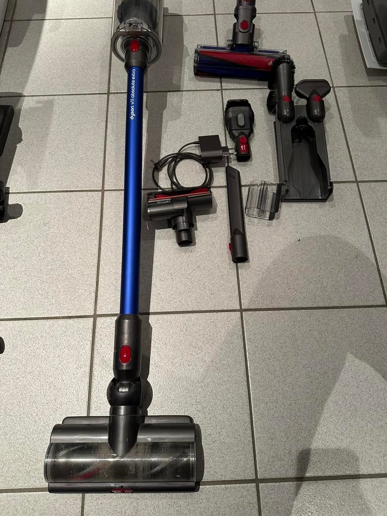 Te koop Dyson V11 Absolute Extra, Elektronische apparatuur, Stofzuigers, Ophalen, Gebruikt, Reservoir, Minder dan 1200 watt