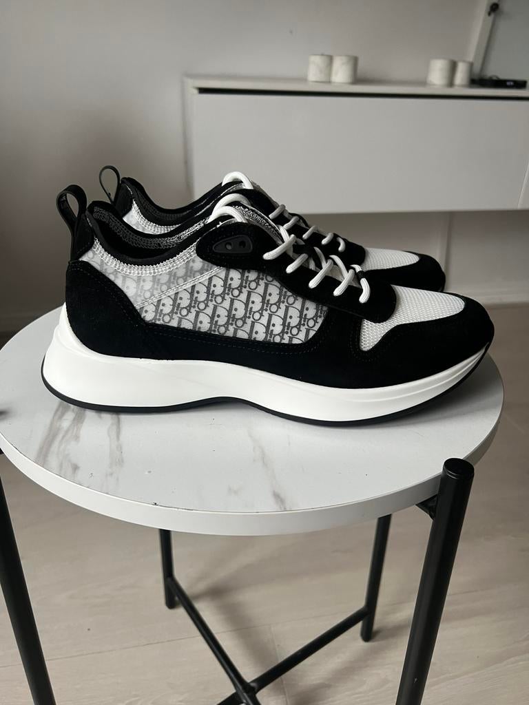 Sneakers B25 tailles 39 et 44, Vêtements | Hommes, Chaussures, Neuf, Baskets, Noir, Envoi