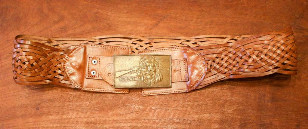 Ceinture_06_large ceinture en lanière de cuir_”Géronimo, Bekaloo, Cuir véritable, Enlèvement ou Envoi, Brun