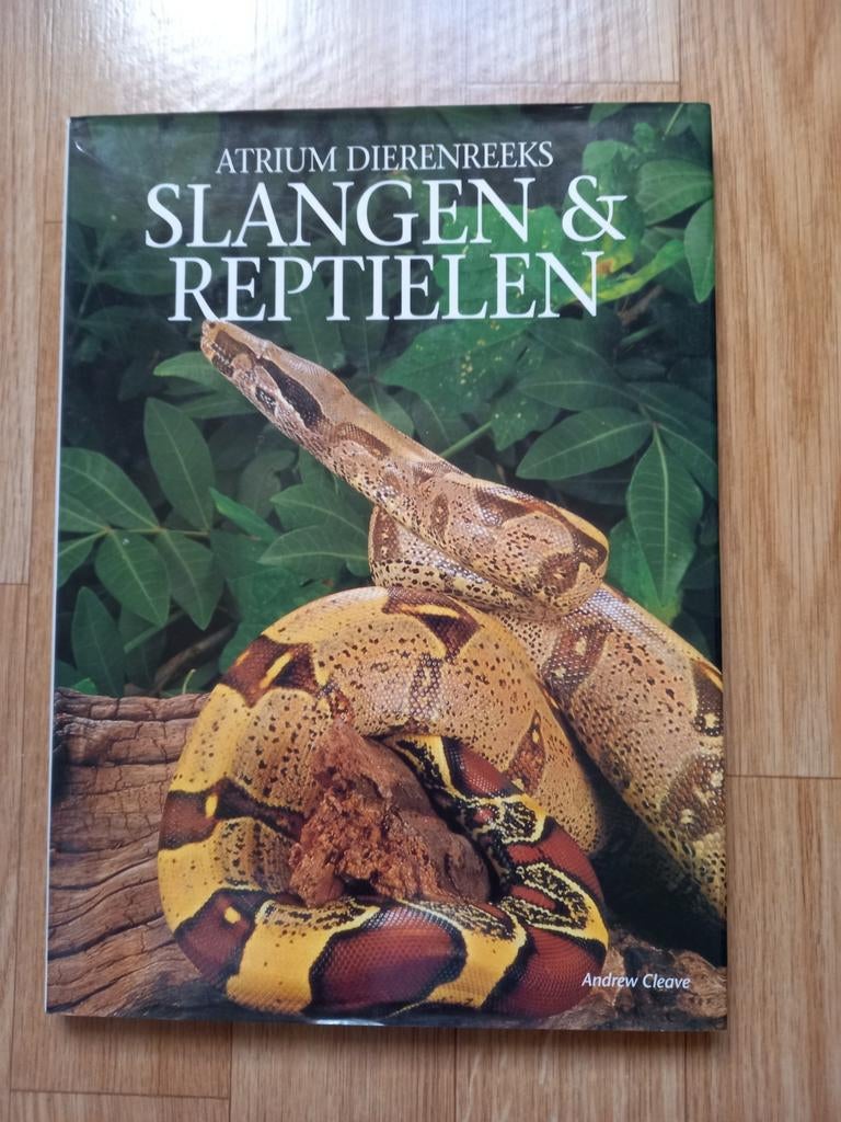 SLANGEN EN REPTIELEN, Ophalen of Verzenden, Zo goed als nieuw