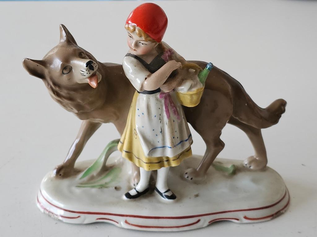 antiek porseleinen beeldje Roodkapje Wolf Weiss Kühnert Thür, Antiek en Kunst, Ophalen of Verzenden