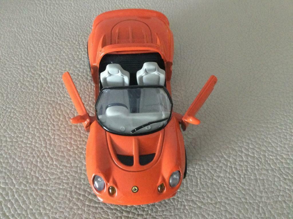 Lotus Elise 1:43, Enlèvement ou Envoi, Comme neuf, Voiture