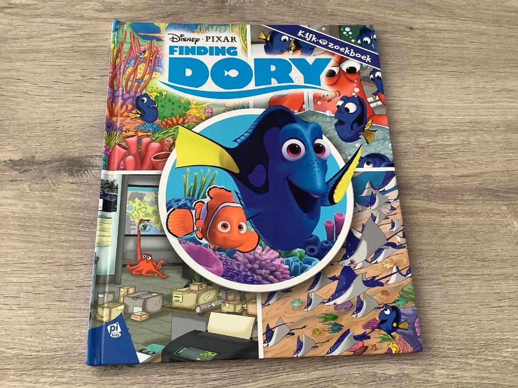 Montre Disney-Pixar Finding Dory et livre de recherche, Garçon ou Fille, Enlèvement ou Envoi, Livre à déplier, Comme neuf