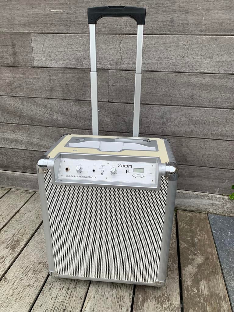 Muziekbox, Ophalen, Zo goed als nieuw