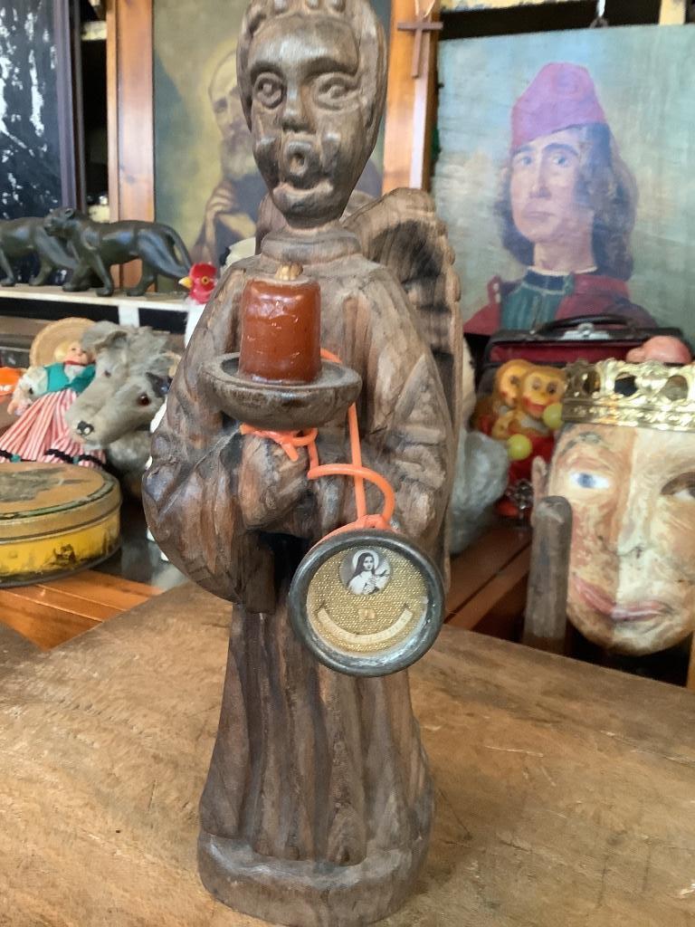 Houten engel met relikwie ! 19e eeuws, Enlèvement