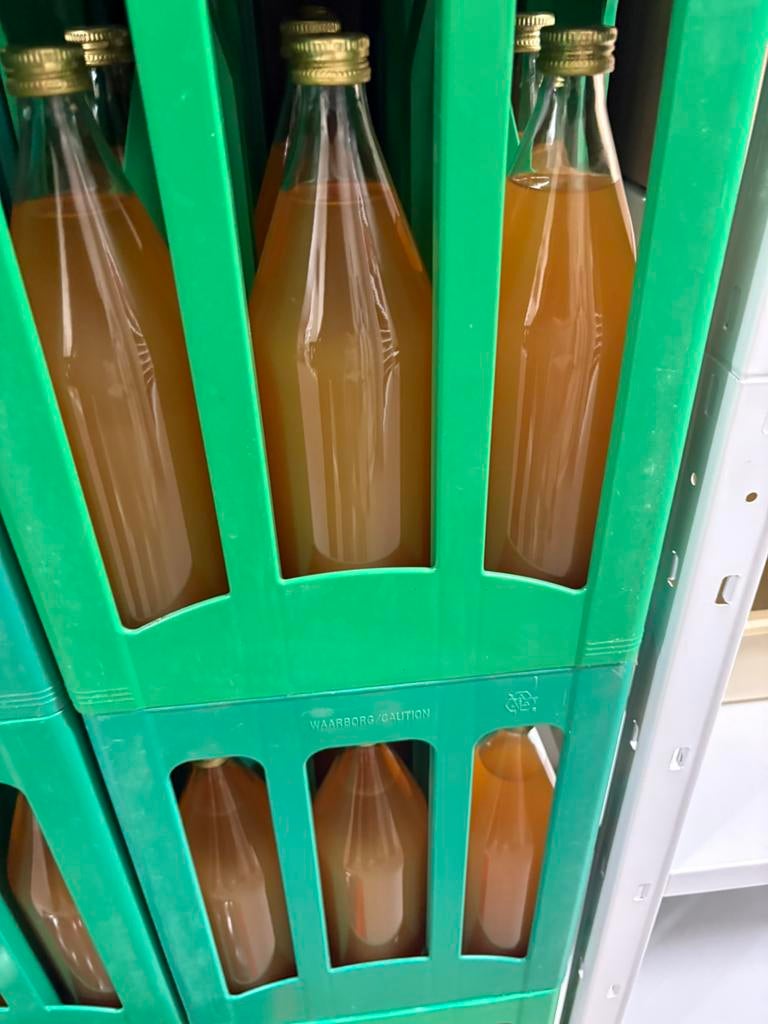 Bio appelsap, Ophalen
