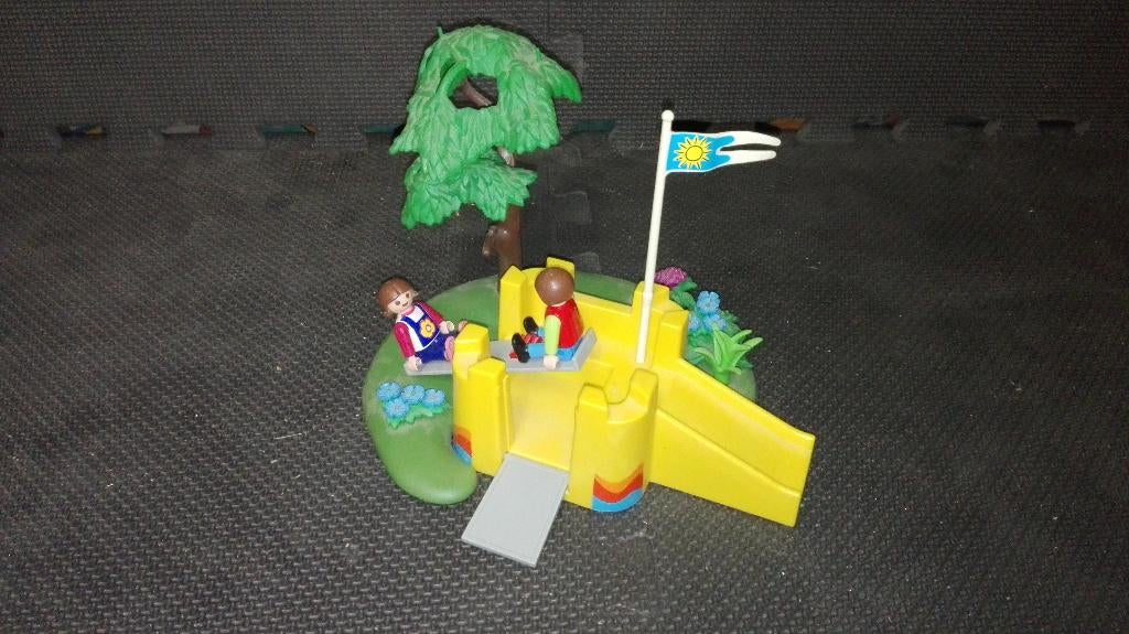 Playmobil - Plaine de jeux, Ophalen of Verzenden, Zo goed als nieuw, Complete set