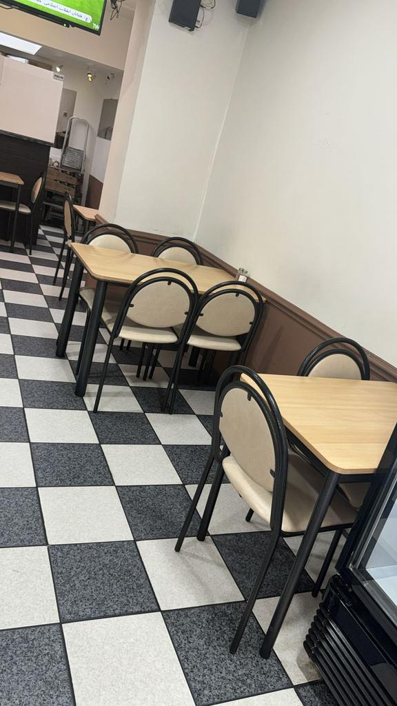 9 tables et 28 chaises pour le horeca, Articles professionnels, Enlèvement ou Envoi, Utilisé
