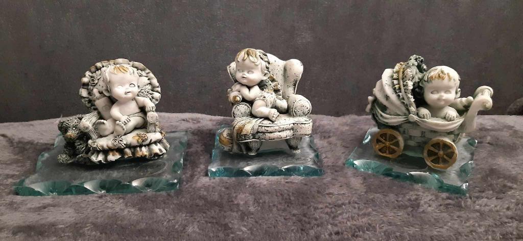 FIGURINES BÉBÉS, Collections, Statues & Figurines, Comme neuf, Humain, Enlèvement ou Envoi