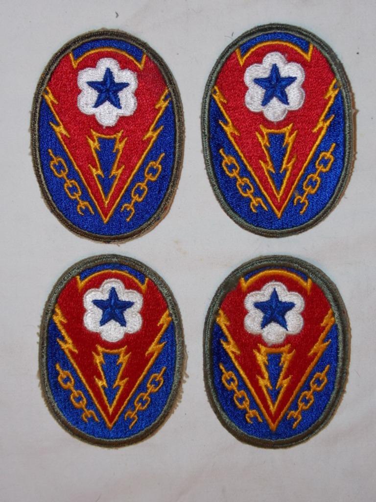 4 X WWII US ETO Communications Zone Patch, Collections, Enlèvement ou Envoi, Armée de terre, Emblème ou Badge