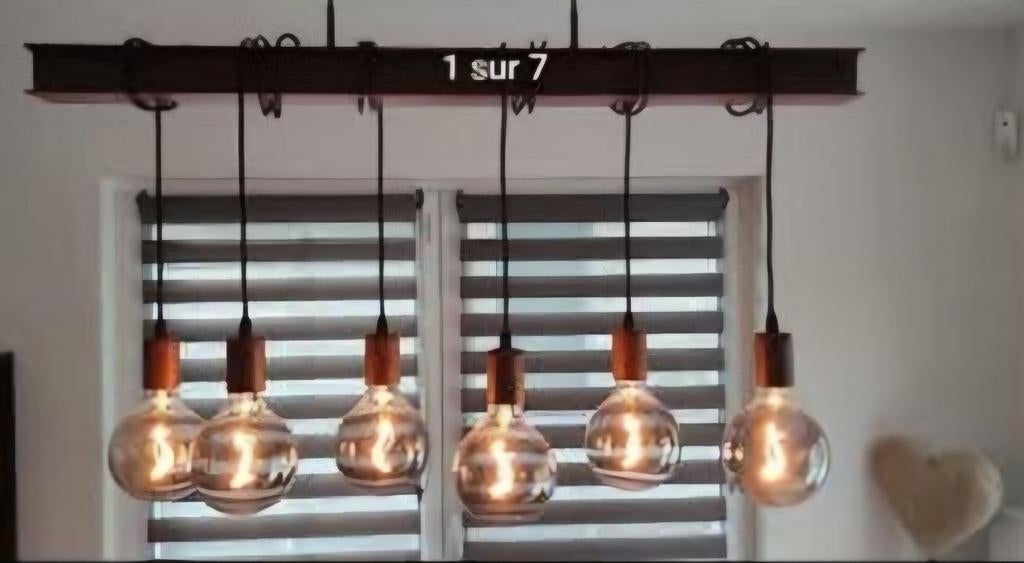 Lustre Eglo Neuf dans sa boite Valeur 199@, Articles professionnels