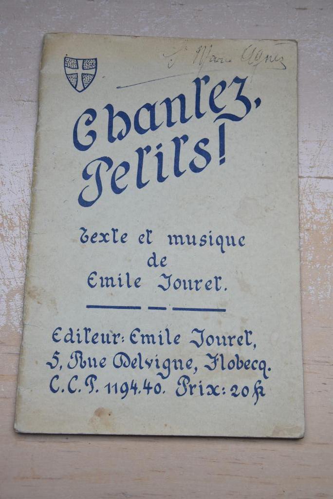 Émile Jouret 1946. Chantez petits. Signé, Envoi