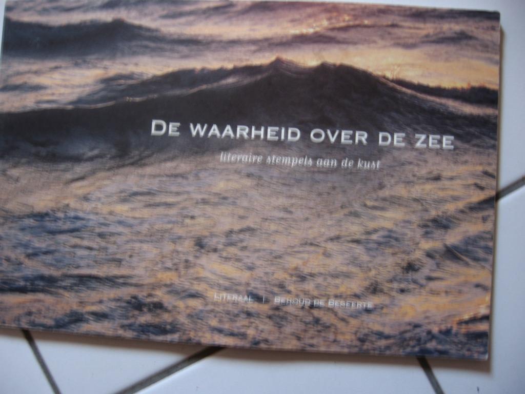 De waarheid over de zee, literaire stempels aan de kust, Ophalen of Verzenden, Zo goed als nieuw, Hugo Brems, Catalogus