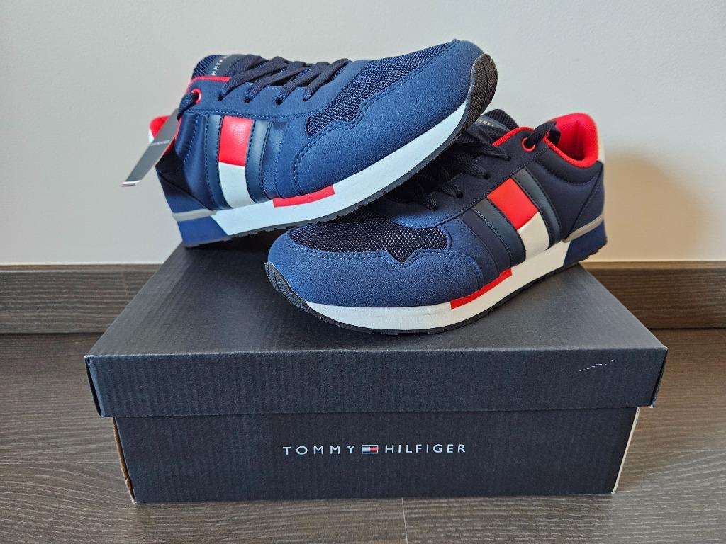 Sneakers Tommy Hilfiger, Enfants & Bébés, Vêtements enfant | Chaussures & Chaussettes, Neuf, Garçon ou Fille, Enlèvement ou Envoi