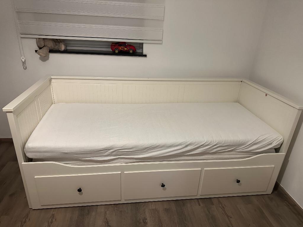 Ikea hemnes bed, Huis en Inrichting, Ophalen, Gebruikt
