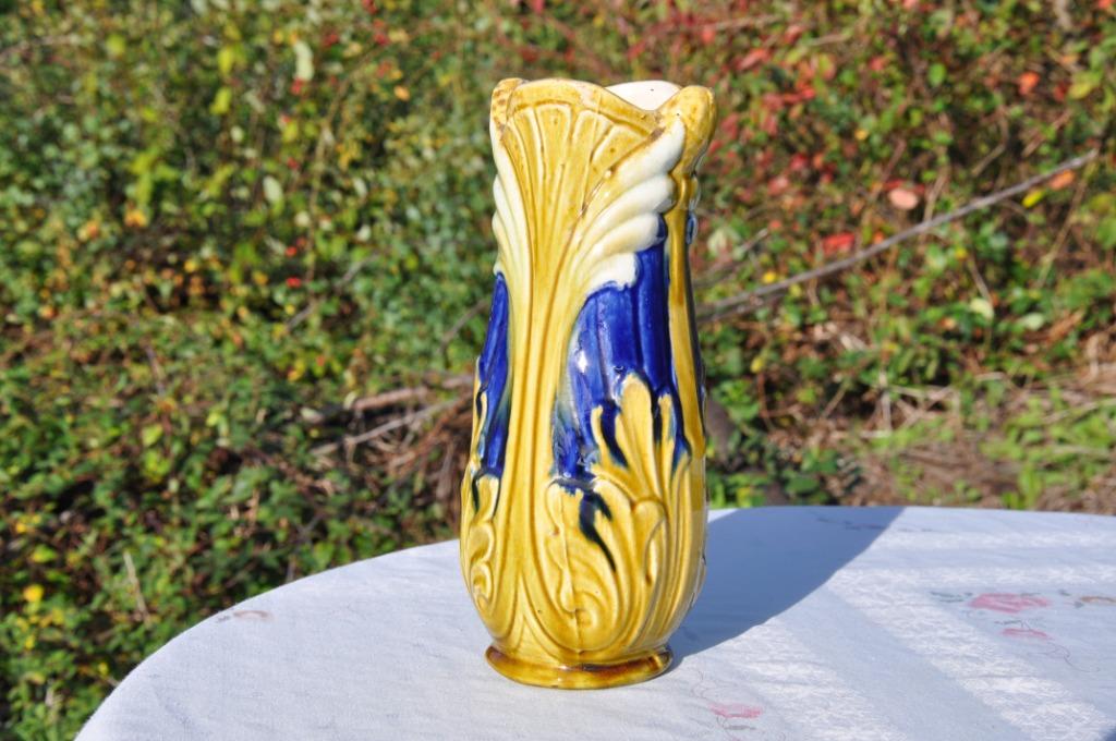 vase en barbotine, Antiquités & Art, Enlèvement ou Envoi