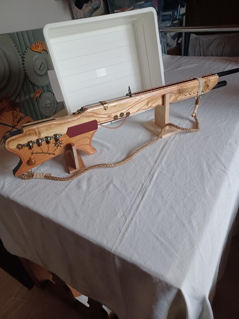 Steampunk geweer, Ophalen, Nieuw