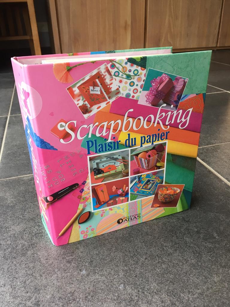 Classeur de scrapbooking, Comme neuf, Album ou Livre, Autres marques