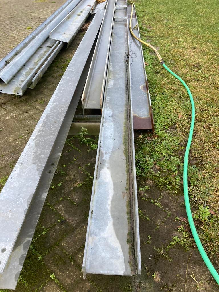 IPE, stalen Z gording, Ophalen, Zo goed als nieuw