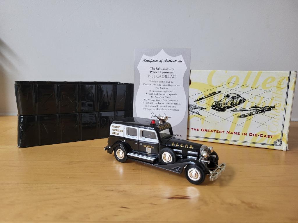 Dinky Matchbox DYM38021 1933 Cadillac Salt Lake City Police, Hobby en Vrije tijd, Ophalen of Verzenden, Zo goed als nieuw, Matchbox