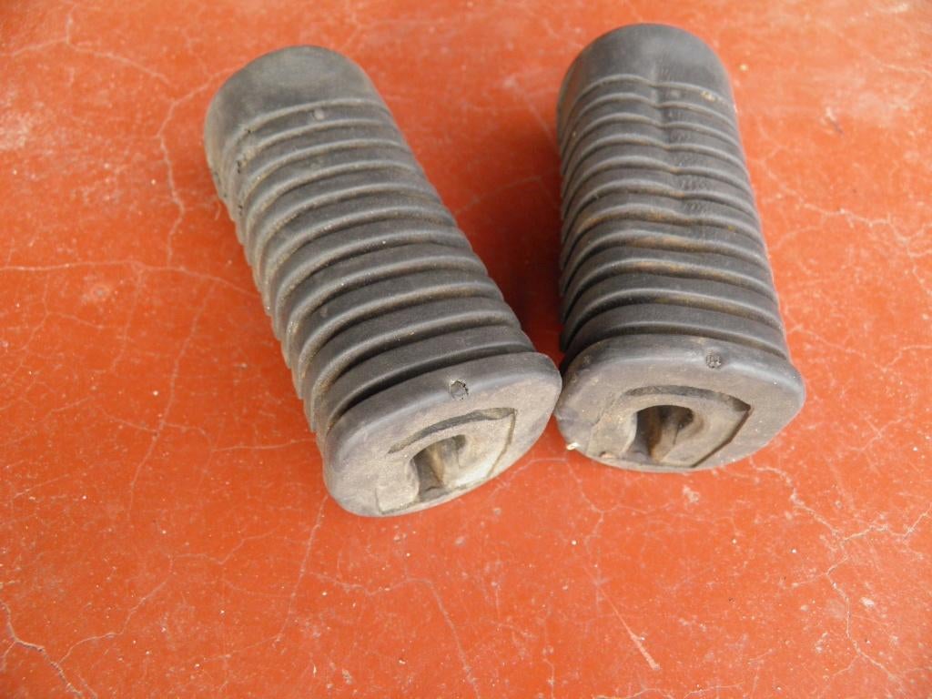 Goede rubbers voor voetensteun van Honda Wallaroo., Enlèvement ou Envoi, Utilisé, Autres types, Honda wallaroo
