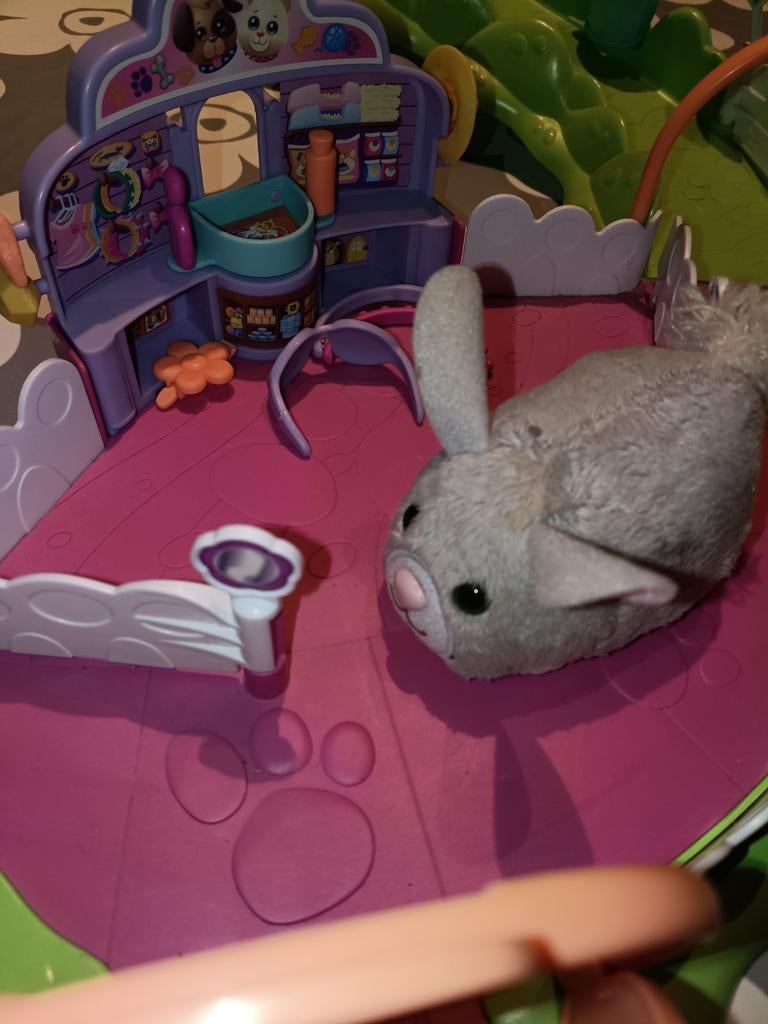 Furreal Friends Furry Frenzies Scoot & Scurry City, Ophalen of Verzenden, Gebruikt, Konijn