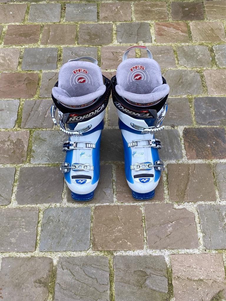 Skibotten, Ophalen, Gebruikt, Schoenen, Nordica