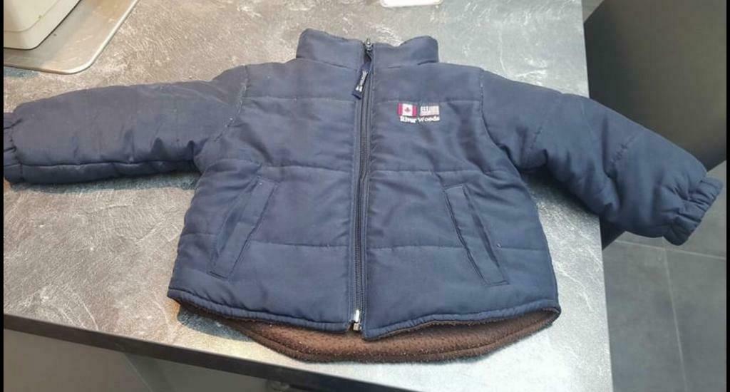 Dikke winterjas River Woods 12 m, Comme neuf, River Woods, Garçon, Manteau