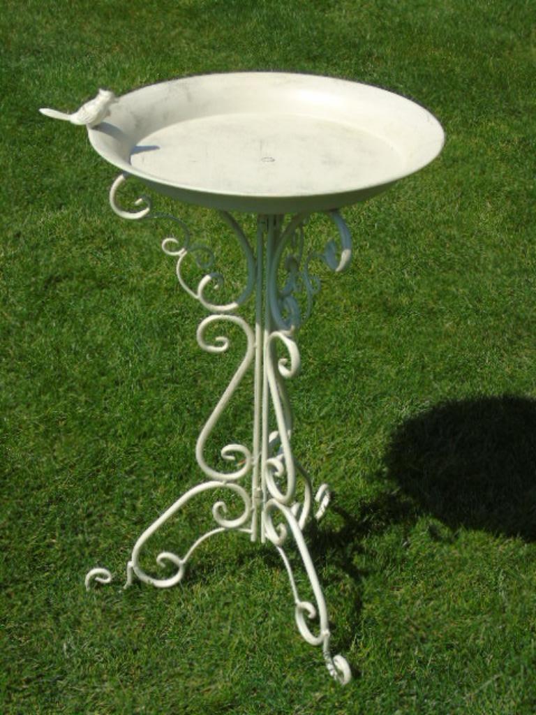 wit pat smeedijzeren vogelbad of drinkbak, nieuw!!, Tuin en Terras, Ophalen of Verzenden