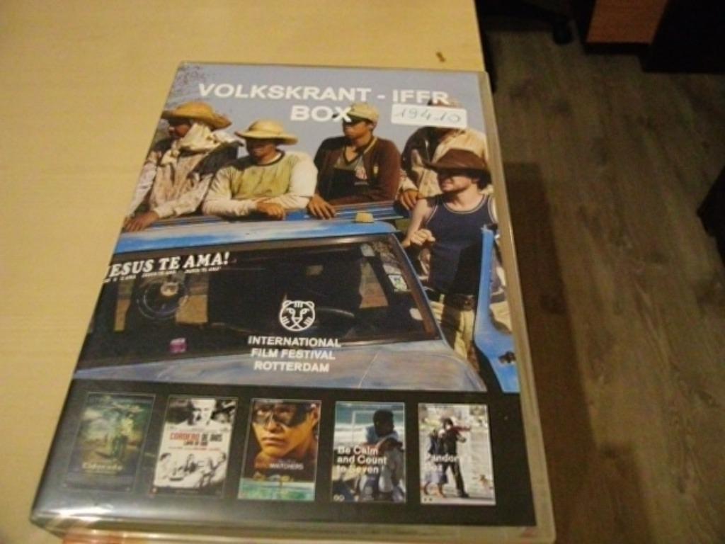 volkskrant - iffr box  5 disc box, Ophalen of Verzenden, Boxset
