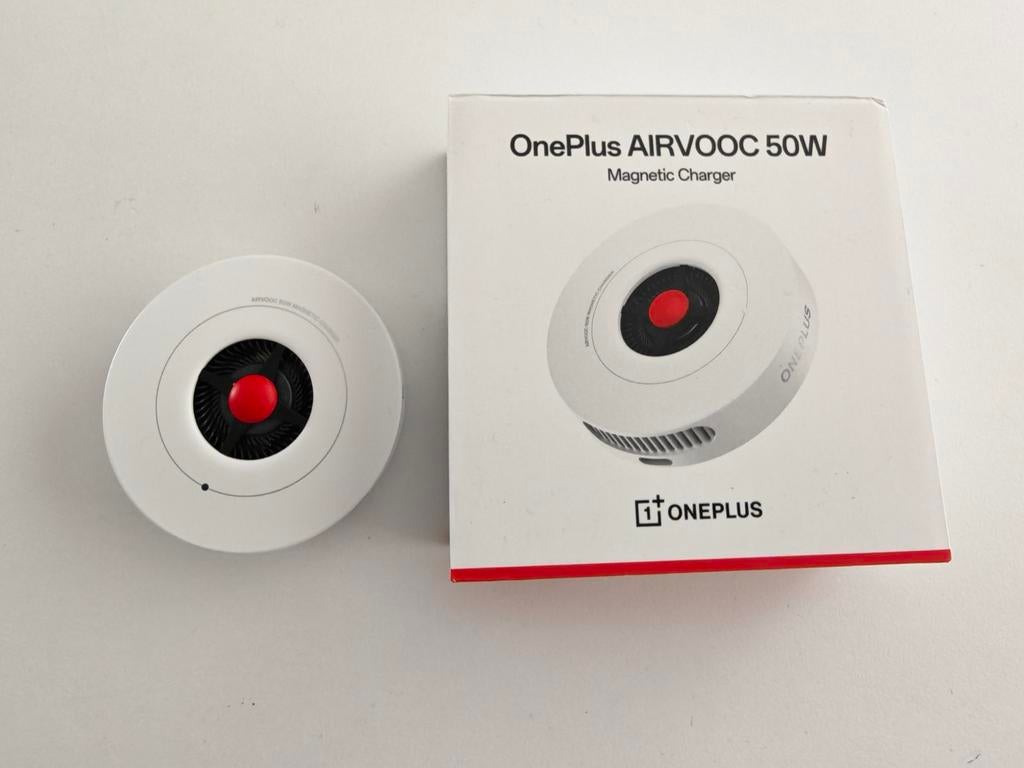 Oppo Oneplus airvooc 50w état neuf, Bricolage & Construction, Systèmes d'alarme